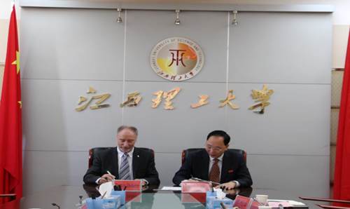 https://gjc.jxust.edu.cn/__local/1/F5/D8/0F731CE17CDDEDA6A230EF18B9D_948587C8_DB58.jpg?e=.jpg